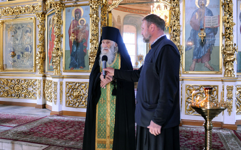 В Киров впервые приехал духовник патриарха  Кирилла