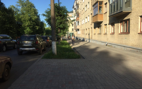 В Кирове обновили тротуар на улице Профсоюзной