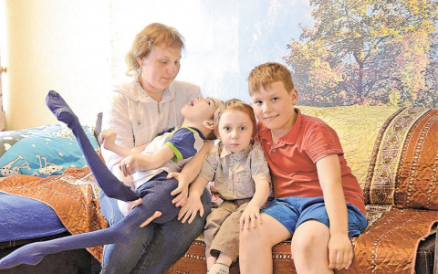 Что обсуждают в Кирове: историю мамы с особенным ребенком и выбросы Биохима