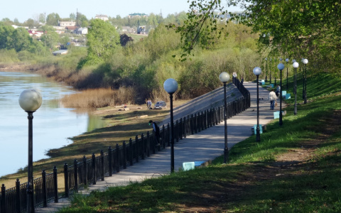 В Нововятске начали реконструкцию набережной