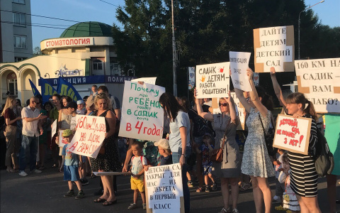 Молодые мамы готовят самый массовый иск из-за мест в детсадах против Шульгина за всю историю