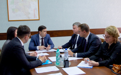 Государство поможет выплачивать ипотеку семьям с двумя и более детьми