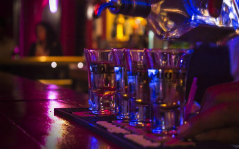 В Кировской области женщина устроила дебош в баре