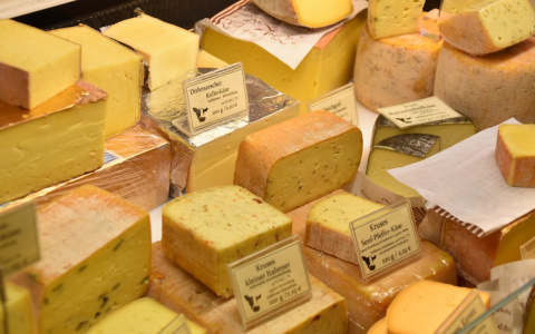 Из-за контрсанкций в Кировской области стали делать больше сыра