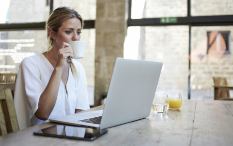 Потребительский кредит или кредитная карта: 3 вопроса, чтобы определиться с выбором