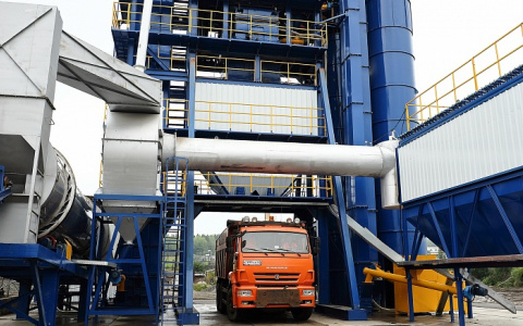 В Кировской области начал работу новый асфальтобетонный завод