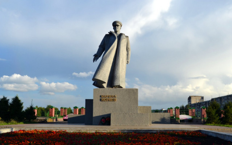 В Чехии вновь осквернили памятник маршалу Коневу