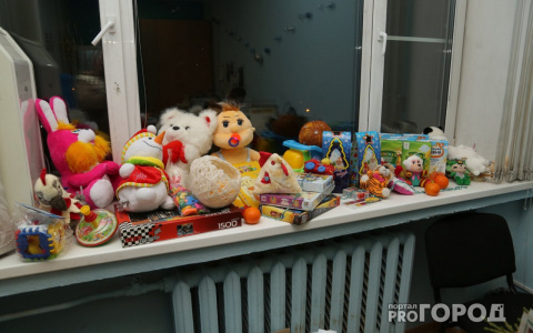 В Кирове мужчина с детской площадки украл пакет детских игрушек