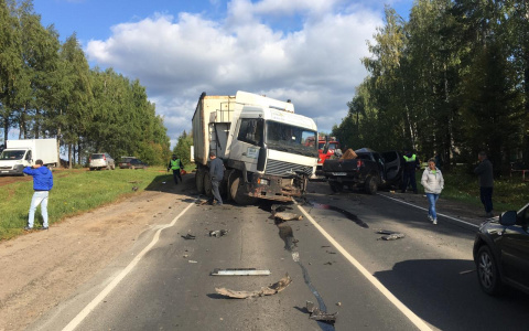 Обгон запрещен: в Слободском районе произошло смертельное ДТП