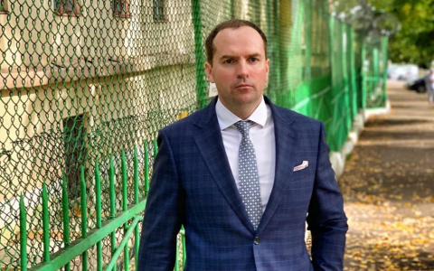 Адвокат российских звезд приехал защищать бизнесмена в кировское СИЗО