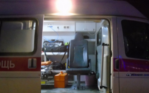 «Она истекала кровью»: в Кирове мужчина ограбил девушку и изрезал ей лицо ножом