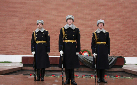 10 призывников из Кировской области будут служить в Президентском полку