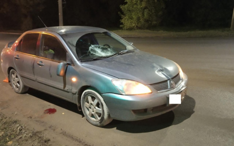 В Кирове Mitsubishi сбил женщину: пострадавшая с тяжелой травмой в больнице