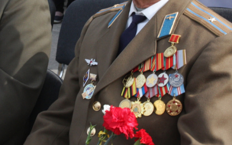 В Кирове 19 ветеранов получили выплаты на улучшение жилищных условий