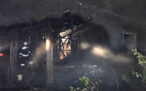 В поселке Кировской области в пожаре погибли пять человек