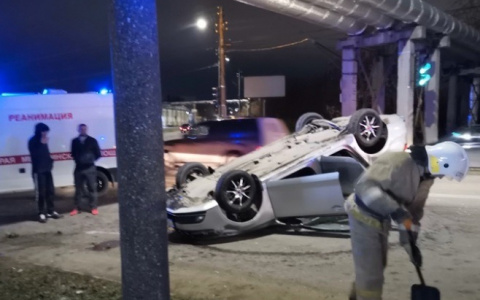 На Лепсе перевернулась машина: есть пострадавшие