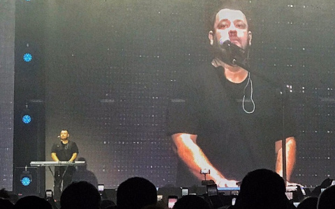 Километровые пробки, аншлаг и неожиданный гость: как прошел концерт «Руки Вверх» в Чепецке