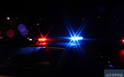 В Кирове водитель «десятки» устроил ДТП и пошел в бар