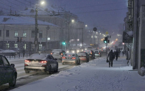 Соцсети: кировчане поделились фотографиями снега