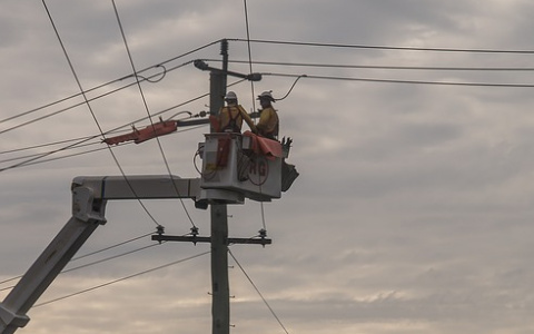Несколько районов Кировской области снова остались без электричества