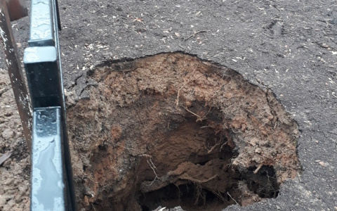 На новой набережной в Нововятске обвалился грунт