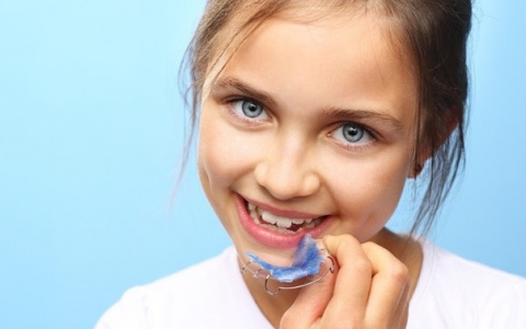 Как исправить аномалии прикуса: консультация врача-ортодонта