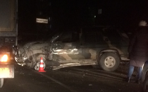 На трассе в Кировской области «размотало» внедорожник