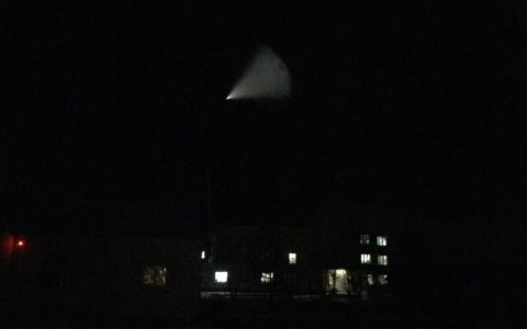 "Было и красиво, и страшно": жители Кировской области наблюдали в небе "медузу" от ракеты