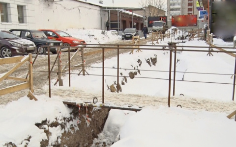 Жители Лепсе три недели живут без горячей воды из-за дефектов на теплосетях