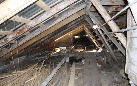 На счетах Фонда капремонта скопилось 2,8 миллиарда рублей, но деньги не уходят на ремонт