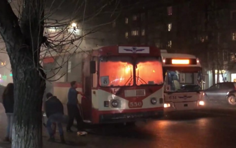 "На Воровского полыхал троллейбус": кировчанам рассказали, как вести себя во время ЧП