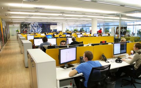 В 2020 году будет восемь коротких рабочих недель