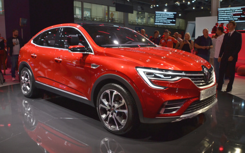 Некоторые модели подорожают на 150 тысяч: специалисты о резком повышении цен на авто