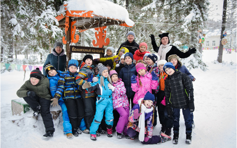 Отдыхаем всей семьей: где обязательно нужно побывать с детьми в каникулы?