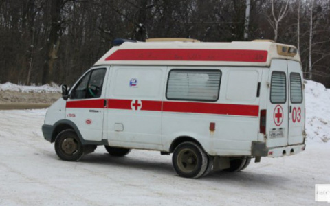 Минздрав напоминает кировчанам о необходимости пропускать машины скорой помощи