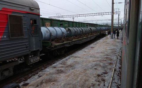 Greenpeace заметили состав с урановыми "хвостами" в 70 километрах от Кировской области