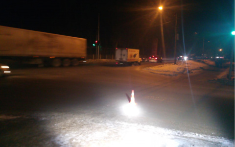 В Слободском разыскивают водителя, который сбил ребенка на пешеходном и скрылся