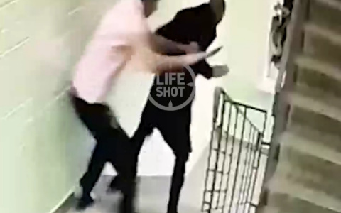 Что обсуждают в Кирове: мужчина с мачете напал на людей и правила входа на Театралку в Новый год