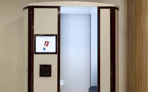 В России с помощью криптобиокабин выданы первые загранпаспорта