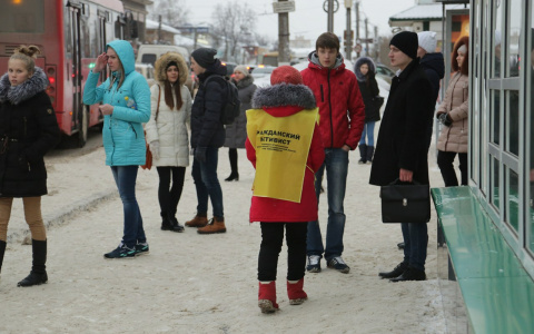 "Фонды не собирают деньги на улице": специалист рассказала о лжеблаготворительности