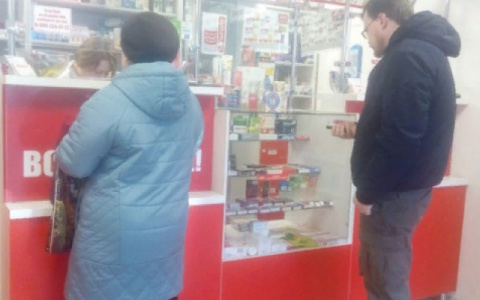 Путин предложил лишать лицензии аптеки, которые наживаются на коронавирусе