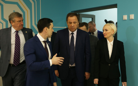 Проверка школы и совещание о нацпроектах: итоги визита Игоря Комарова в Киров