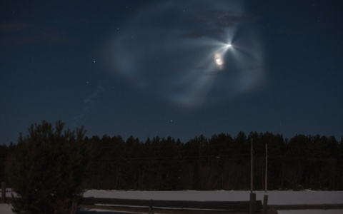 Кировчане смогут увидеть красивейшую медузу в небе