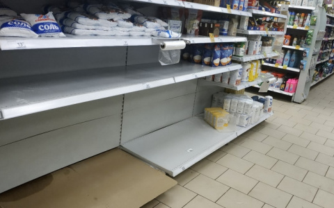 В правительстве Кировской области прокомментировали ситуацию с пустыми полками в магазинах