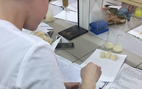 Эксперт проверила белый хлеб и батоны кировских производителей