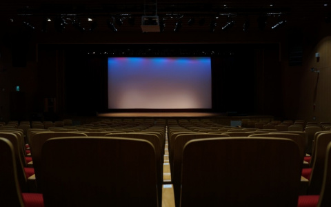 В Кировской области закроют кинотеатры и другие досуговые заведения
