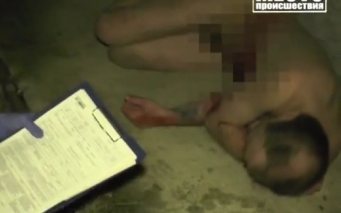 На улице Ленинградской из окна на 5 этаже выпал голый мужчина