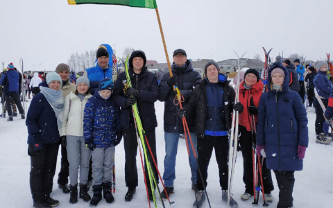 Команда Кировского регионального филиала АО «Россельхозбанк» приняла участие в 27-ом фестивале спорта «Парфёновский лыжный марафон»