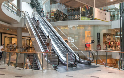 Известен полный список мест, которые закроются на период карантина в Кирове