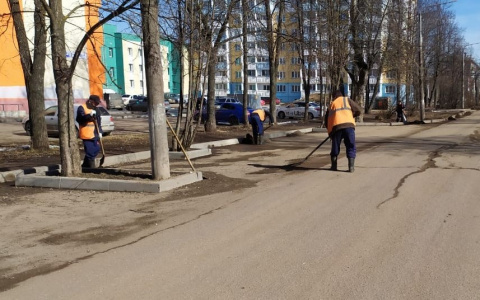 Весь город в пыли и грязи: в мэрии рассказали, будут ли в этом году городские субботники